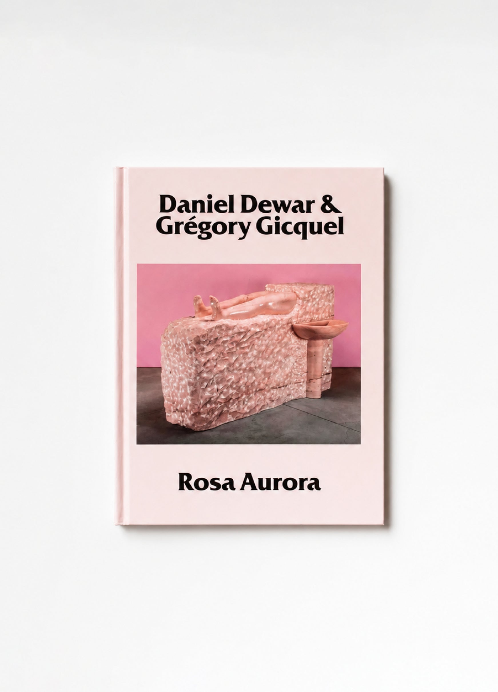 Daniel Dewar & Grégory Gicquel - Rosa Aurora
